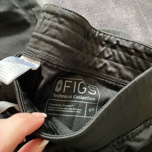 Figs Scrubs Women’s Size S Black